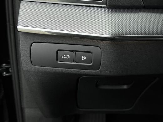 Volvo  XC90 2.0 T8 Recharge AWD Ultimate Dark | Bowers & Wilkins | Luchtvering | Trekhaak | Gelamineerd glas ... ActivLease financial lease