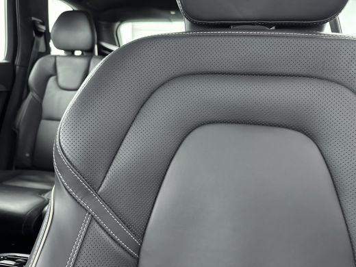 Volvo  XC90 2.0 T8 Recharge AWD Ultimate Dark | Bowers & Wilkins | Luchtvering | Trekhaak | Gelamineerd glas ... ActivLease financial lease