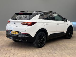 Opel Grandland 1.2 Turbo GS | Achteruitrijcamera | Cruise control | Navigatiesysteem