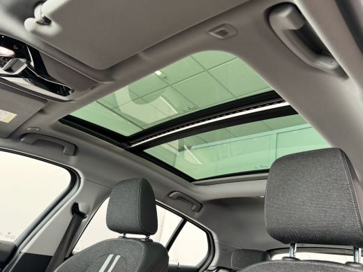 BMW 1-serie BMW 118i Executive Edition ActivLease financial lease