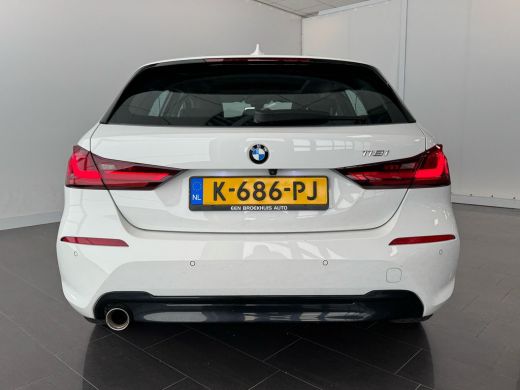 BMW 1-serie BMW 118i Executive Edition ActivLease financial lease
