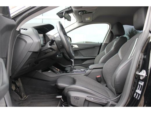 BMW 2 Serie Gran Coupé 218i F44 Corporate High Executive | 1e eigenaar | NL auto | LED | DAB | Carplay | 17 i... ActivLease financial lease