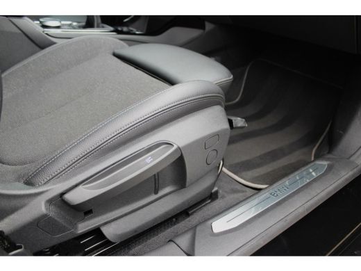 BMW 2 Serie Gran Coupé 218i F44 Corporate High Executive | 1e eigenaar | NL auto | LED | DAB | Carplay | 17 i... ActivLease financial lease