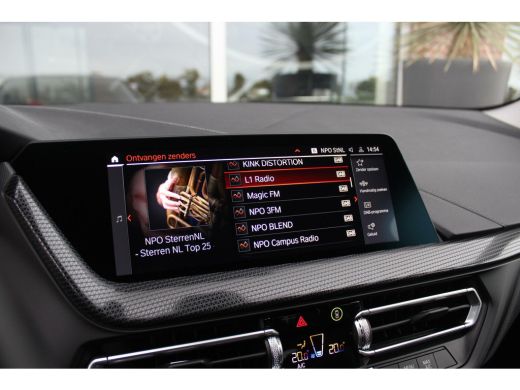 BMW 2 Serie Gran Coupé 218i F44 Corporate High Executive | 1e eigenaar | NL auto | LED | DAB | Carplay | 17 i... ActivLease financial lease