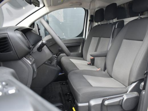 Citroën Jumpy 2.0 BlueHDI 145 pk L2 | € 4.390,- Voorraad Voordeel | City NAV pakket | Afneembare trekhaak (zwan... ActivLease financial lease