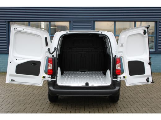 Fiat Doblò 1.5 BlueHDi 130 S&S L1 1000kg | Airco (automatisch) | Keyless entry | Parkeer assistent ActivLease financial lease