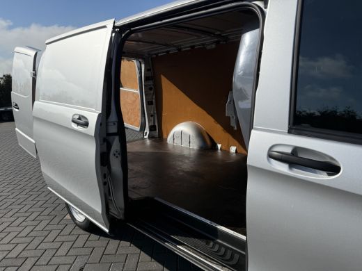 Mercedes Vito 114 CDI 136 PK / L3H1 / 1e EIG. / TREKHAAK / AIRCO / CRUISE / NETTE BUS ActivLease financial lease
