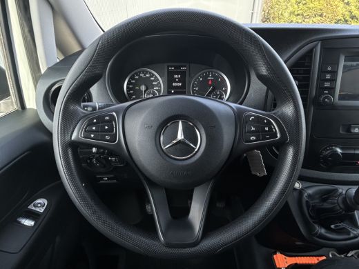 Mercedes Vito 116 CDI 164 PK / L2H1 / 1e EIG. / AIRCO / NAVI / CRUISE / TREKHAAK / CAMERA ActivLease financial lease