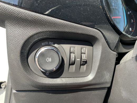 Opel Corsa Opel 1.2 Edition Airco | Cruise Control | Navi By App | PDC Achter | ActivLease financial lease
