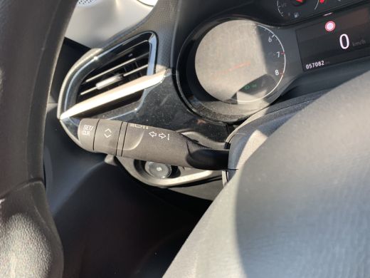 Opel Corsa Opel 1.2 Edition Airco | Cruise Control | Navi By App | PDC Achter | ActivLease financial lease