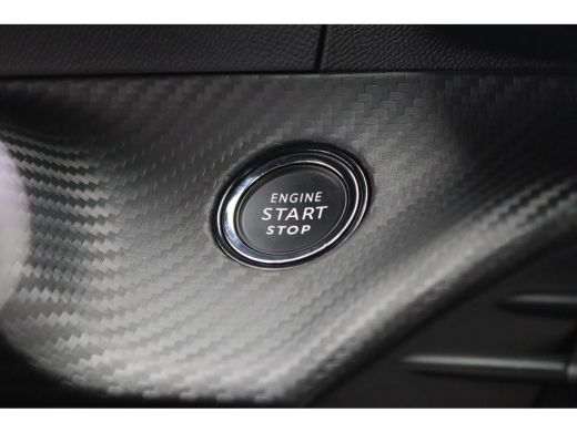 Peugeot 2008 1.2 PureTech 130 GT ActivLease financial lease
