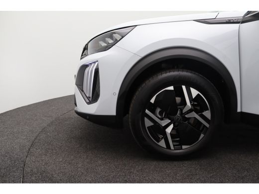 Peugeot 2008 1.2 PureTech 130 GT ActivLease financial lease