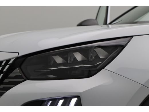 Peugeot 2008 1.2 PureTech 130 GT ActivLease financial lease