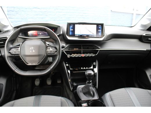 Peugeot 208 Peugeot 5drs 1.2 PureTech 100pk Allure | Navigatie | Apple Carplay | 3D Instrumenetenpaneel | ActivLease financial lease