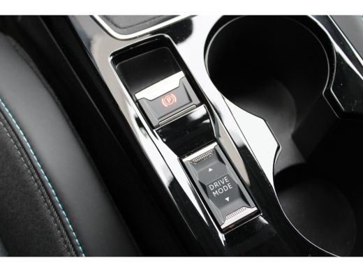 Peugeot 208 Peugeot 5drs 1.2 PureTech 100pk Allure | Navigatie | Apple Carplay | 3D Instrumenetenpaneel | ActivLease financial lease