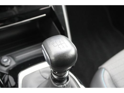 Peugeot 208 Peugeot 5drs 1.2 PureTech 100pk Allure | Navigatie | Apple Carplay | 3D Instrumenetenpaneel | ActivLease financial lease