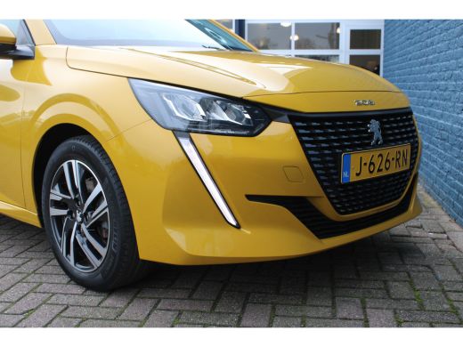 Peugeot 208 Peugeot 5drs 1.2 PureTech 100pk Allure | Navigatie | Apple Carplay | 3D Instrumenetenpaneel | ActivLease financial lease