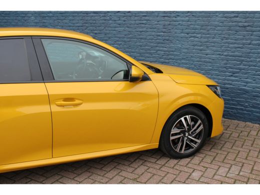 Peugeot 208 Peugeot 5drs 1.2 PureTech 100pk Allure | Navigatie | Apple Carplay | 3D Instrumenetenpaneel | ActivLease financial lease
