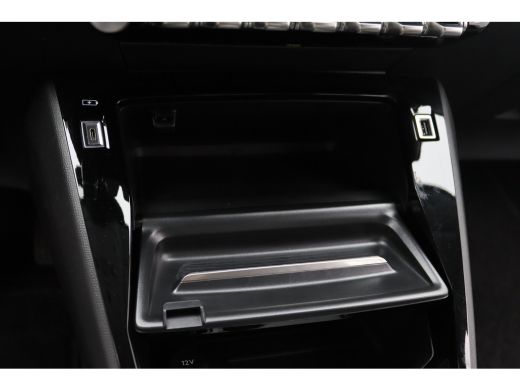 Peugeot e-208 EV Style 50 kWh | Achterruitverwarming | Apple Carplay/Android Auto|telefoonintegratie premium | ... ActivLease financial lease