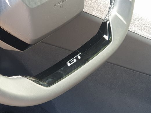 Peugeot E-5008 GT Avantage 73 kWh | Achterstoelen verwarmd | Apple Carplay/Android Auto|telefoonintegratie premi... ActivLease financial lease