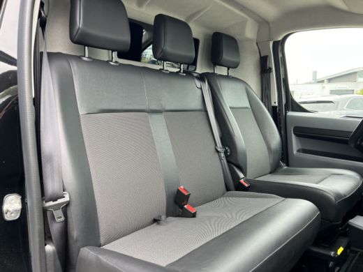 Peugeot Expert 2.0 BlueHDI 180 Standard Premium | Cruise control | Regensensor | Stof/kunstlederen bekleding ActivLease financial lease