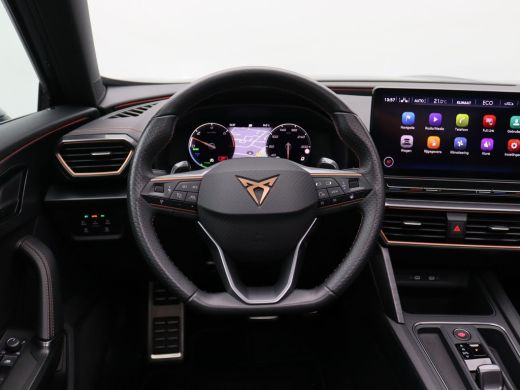 Seat Formentor 1.4 e-Hybrid VZ Performance 245PK DSG full led, trekhaak, side assist, panoramadak, elek. bedienb... ActivLease financial lease