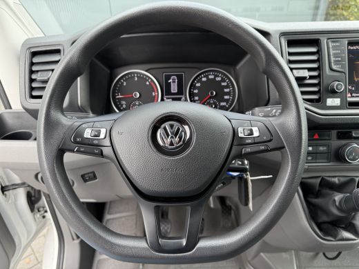Volkswagen Crafter 35 2.0 TDI HIGHLINE+ / L3H3 / 2x SCHUIFDEUR / 1e EIG. / AIRCO / CRUISE / NAVI / CAMERA / DAB ActivLease financial lease