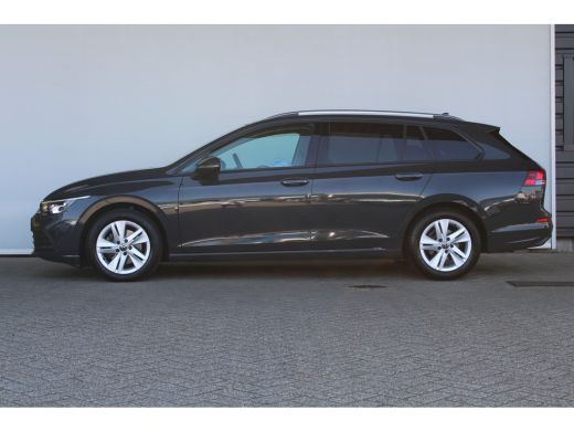 Volkswagen GOLF Variant 1.5 eTSI Life Business | Trekhaak || Achteruitrijcamera | Extra getint glas | Matrix LED koplampen ActivLease financial lease