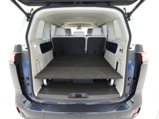 Volkswagen ID. Buzz Pro 77kWh Navigatie 360 Camera iQ Light El. Schuifdeuren ActivLease financial lease