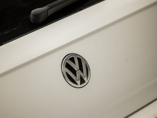 Volkswagen Polo 1.0 Sportline (PARKEERSENSOREN, LM VELGEN, GETINT GLAS, CRUISE, SPORTSTOELEN, ELEK PAKKET, LED AC... ActivLease financial lease