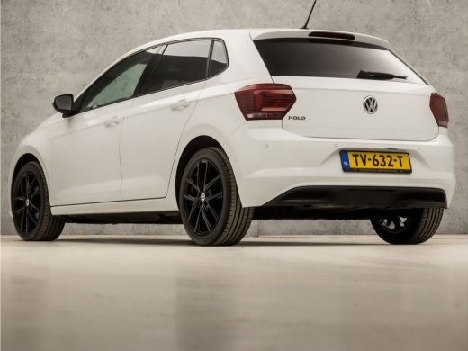 Volkswagen Polo 1.0 Sportline (PARKEERSENSOREN, LM VELGEN, GETINT GLAS, CRUISE, SPORTSTOELEN, ELEK PAKKET, LED AC... ActivLease financial lease