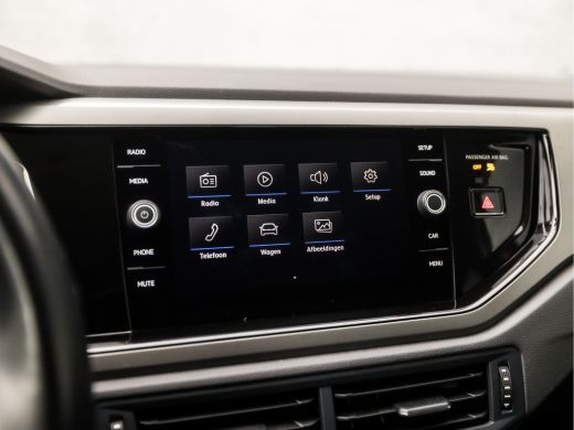 Volkswagen Polo 1.0 Sportline (PARKEERSENSOREN, LM VELGEN, GETINT GLAS, CRUISE, SPORTSTOELEN, ELEK PAKKET, LED AC... ActivLease financial lease