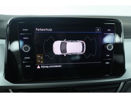 Volkswagen T-Roc 1.0 TSI Life | Adaptive Cruise | Virtual Cockpit | LED | Parkeersensoren | Navi By App | Apple Ca... ActivLease financial lease