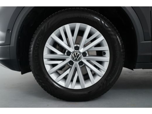 Volkswagen T-Roc 1.0 TSI Life | Adaptive Cruise | Virtual Cockpit | LED | Parkeersensoren | Navi By App | Apple Ca... ActivLease financial lease