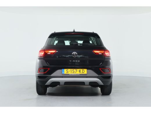 Volkswagen T-Roc 1.0 TSI Life | Adaptive Cruise | Virtual Cockpit | LED | Parkeersensoren | Navi By App | Apple Ca... ActivLease financial lease