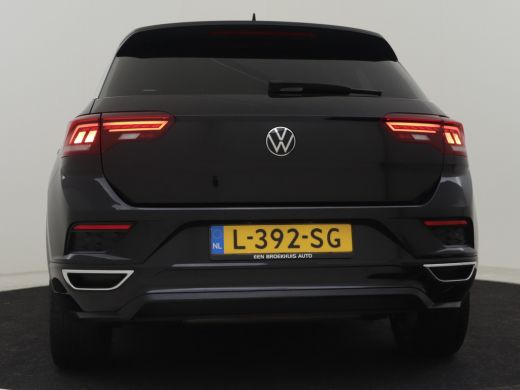 Volkswagen T-Roc 1.5 TSI 150PK Sport Business R DSG/AUT | 1e Eigenaar | 100% Dealeronderhouden | R-Line Exterieur ... ActivLease financial lease