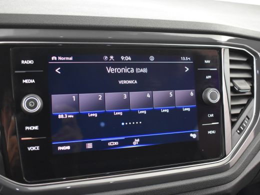 Volkswagen T-Roc 1.5 TSI 150PK Sport Business R DSG/AUT | 1e Eigenaar | 100% Dealeronderhouden | R-Line Exterieur ... ActivLease financial lease