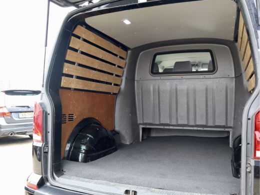 Volkswagen Transporter 2.0 TDI 150PK DSG LUXE DUBBELE CABINE ActivLease financial lease