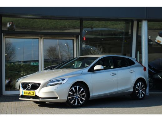 Volvo  V40 T3 Dynamic Editon | Cruise Control | Stoelverwarming | Full-LED | Navigatie | 17-Inch | Parkeerhulp ActivLease financial lease