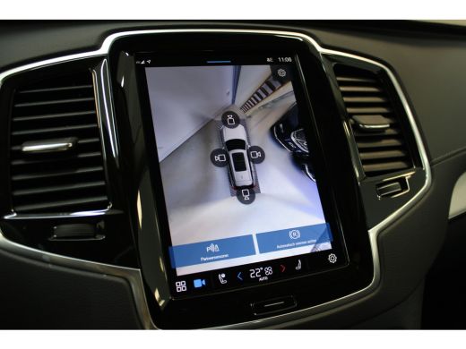 Volvo  XC90 T8 455PK AWD Ultimate Dark | Panoramadak | Luchtvering | Trekhaak | Getint Glas | 360° | Head-up ... ActivLease financial lease
