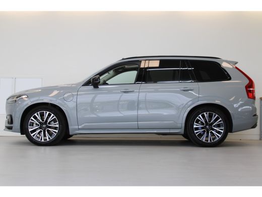 Volvo  XC90 T8 455PK AWD Ultimate Dark | Panoramadak | Luchtvering | Trekhaak | Getint Glas | 360° | Head-up ... ActivLease financial lease