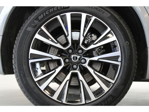 Volvo  XC90 T8 455PK AWD Ultimate Dark | Panoramadak | Luchtvering | Trekhaak | Getint Glas | 360° | Head-up ... ActivLease financial lease