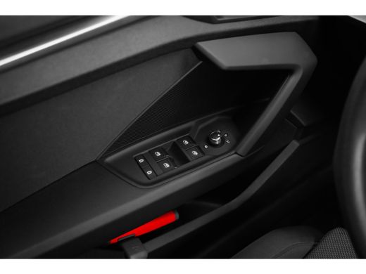 Audi A3 Sportback 30 TFSI Advanced edition ActivLease financial lease