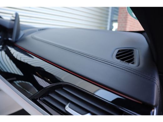 BMW 5 Serie Touring 530e High Executive Pano / Stoelventilatie / Individual / Leder dashboard / Zeer compleet / ActivLease financial lease