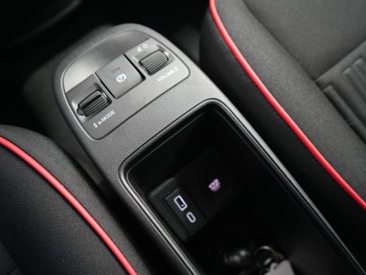 Fiat 500 RED 24 kWh | Airco (automatisch) | Chroom delen exterieur | Chroom delen exterieur ActivLease financial lease