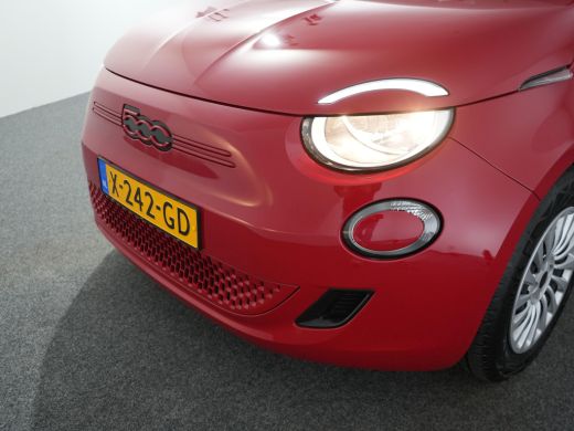 Fiat 500 RED 24 kWh | Airco (automatisch) | Chroom delen exterieur | Chroom delen exterieur ActivLease financial lease