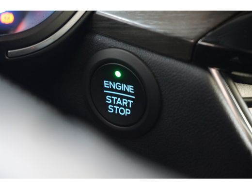 Ford Kuga 2.5 PHEV Vignale | Leder | Memory Stoelen | Winter Pakket | Camera | | Leder | Memory Stoelen | W... ActivLease financial lease