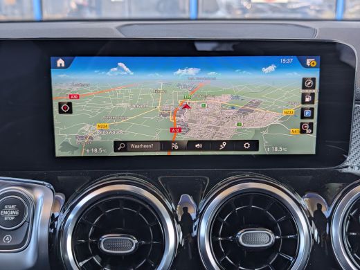 Mercedes GLB Mercedes-Benz 180 AMG Line 7p. | Trekhaak | Cruise Control | Camera ActivLease financial lease