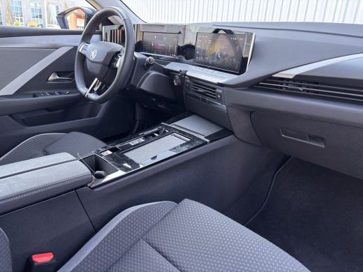 Opel Astra Opel 1.6 Turbo Plug In Hybrid Editon | Apple Carplay/Android Auto|telefoonintegratie premium | Bl... ActivLease financial lease