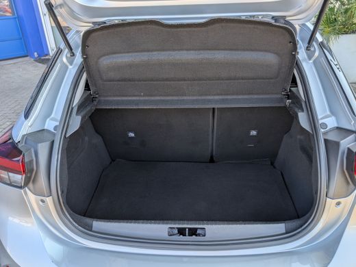 Opel Corsa Opel 1.2 Edition Automaat 100pk! | Cruise Control | Carplay | Airco | Elek Ramen ActivLease financial lease